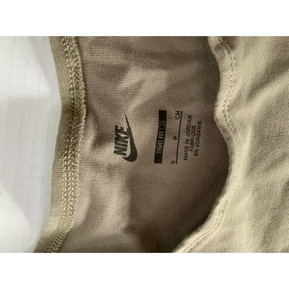 Nike Size Small Army Green Long Bra Crop Top - Picture 2 of 5
